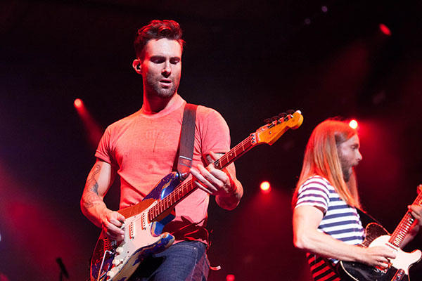 Lunes 15 de junio. Maroon 5 trae su azucar, sus animales y sus mapas a Madrid