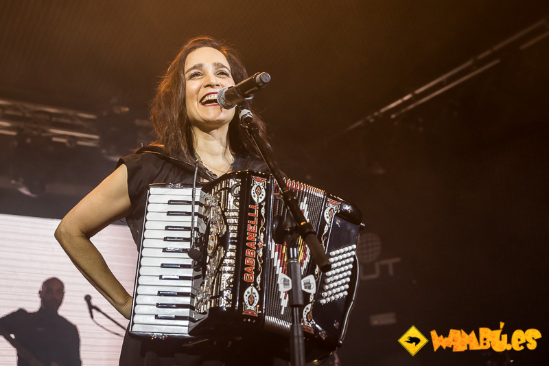 El acordeón de Julieta Venegas llegó a Madrid